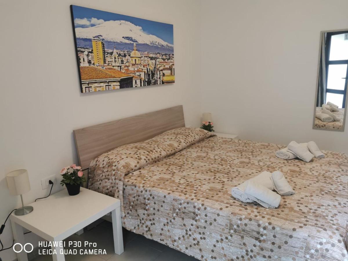 Il Giardino In Centro Apartman Catania-Fontanarossai nemzetközi repülőtér Kültér fotó